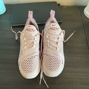 Nike Air Max 270 size 7.5 women’s
